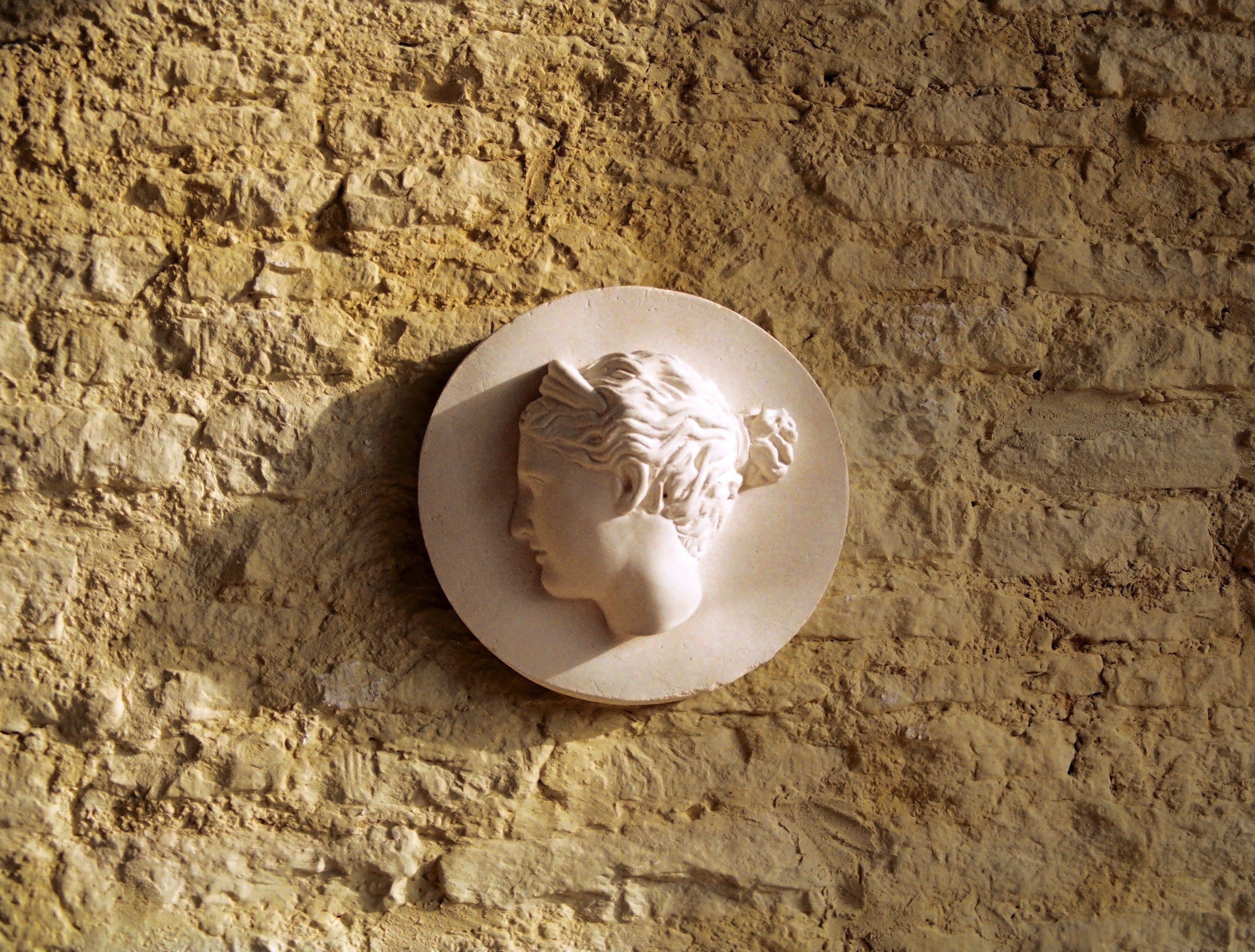 Diana Roundel