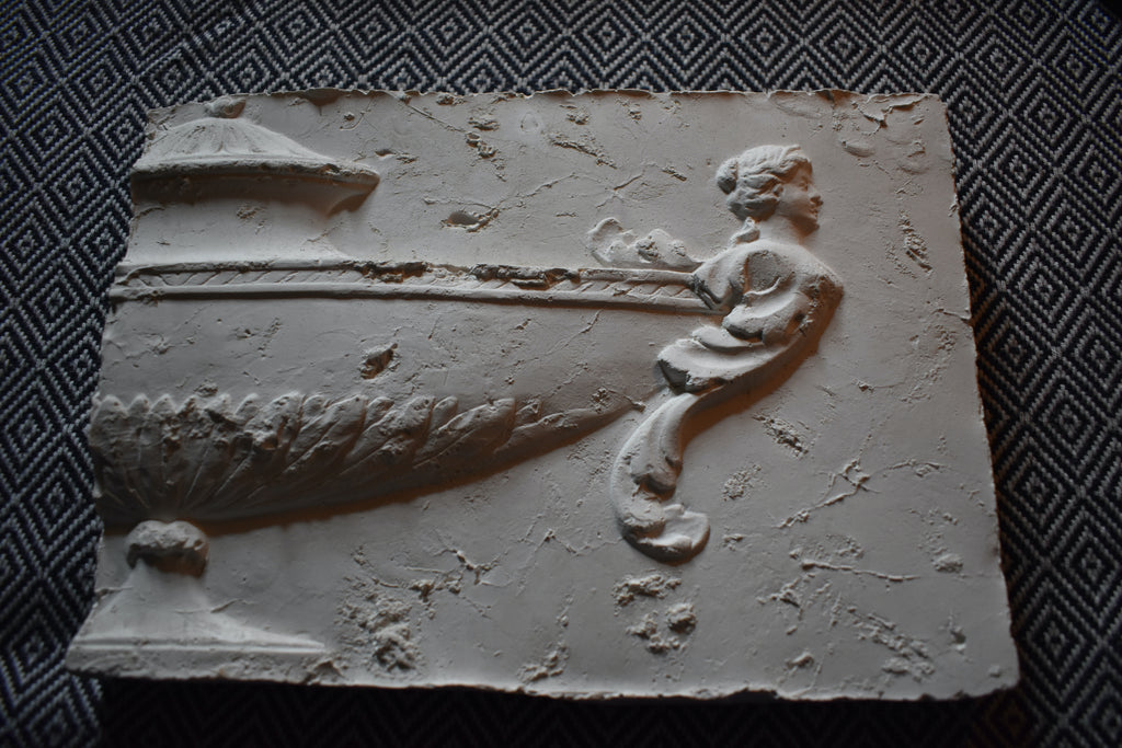 Adam Plaque i